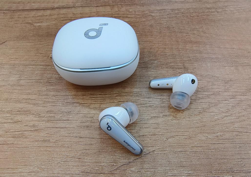 最新蓝牙耳机推荐性价比高排行榜,入门蓝牙耳机哪款性价比高好推荐