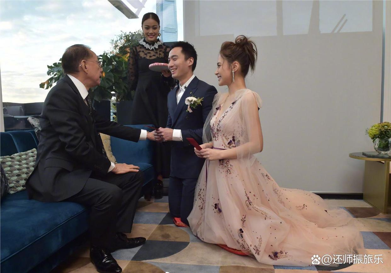 婚礼父母敬茶改口流程,婚礼敬茶改口父母是站在还是坐着