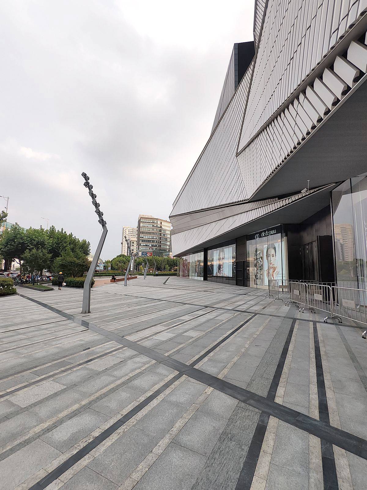 motorazr折叠屏第2代,motorazr2022折叠屏手机怎么样