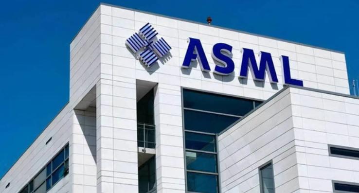 asml向中国出售60台光刻机,asml光刻机1亿欧元一台