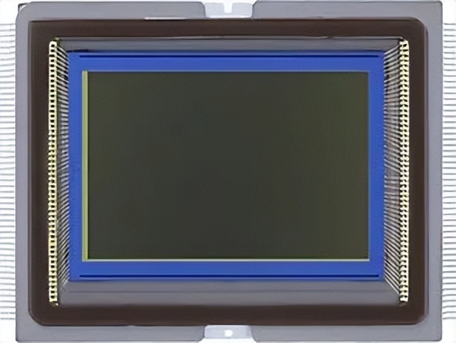 宾得全幅微单可用全幅单反镜头吗,全幅相机可以用残幅镜头嘛