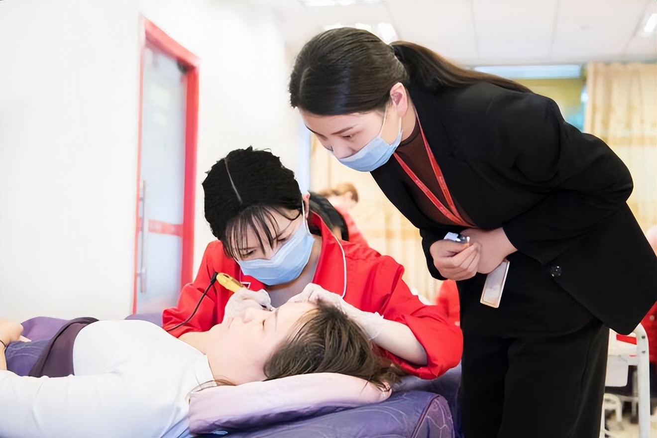 嘟嘟瓜美业招聘,嘟嘟瓜美业就业怎么样