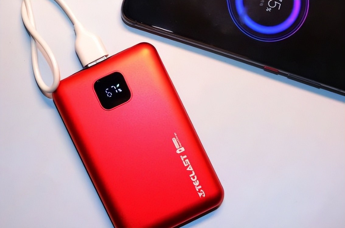 轻便好用的充电宝推荐,外出充电宝哪款最好用