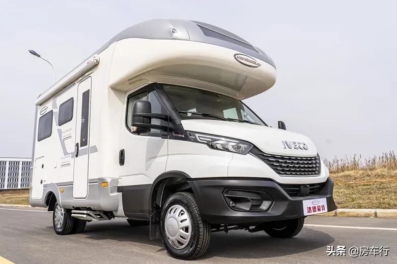 最新款进口顶级依维柯b型房车,依维柯房车推荐10万到20万之间7座