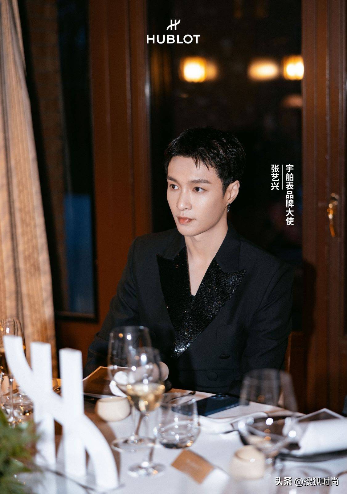 蔡徐坤与谷爱凌门当户对吗,蔡徐坤石英表