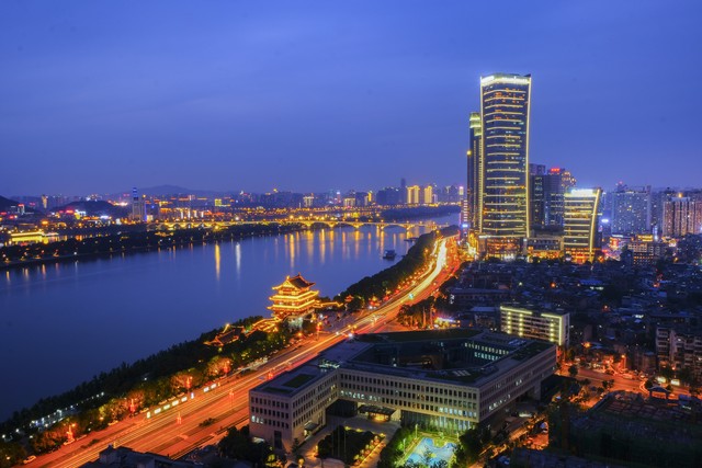 2022年全国gdp排名十强区,gdp总量十强县出炉有你家乡吗