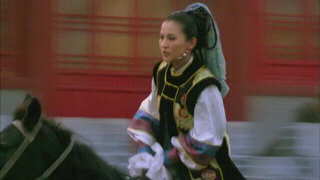 热依扎是单亲妈妈吗,热依扎演妈妈