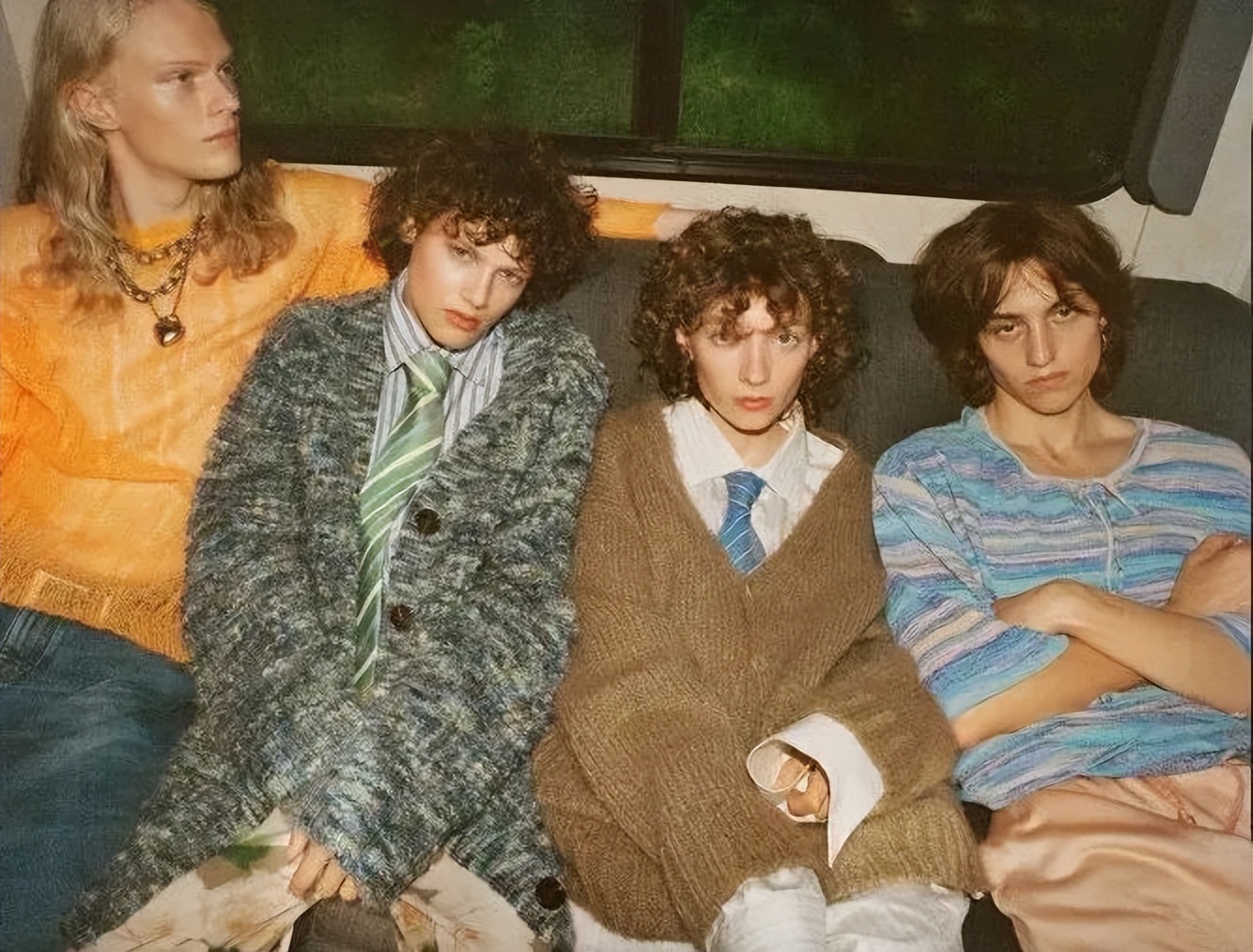 秀场时尚配饰,各大潮流时装走秀