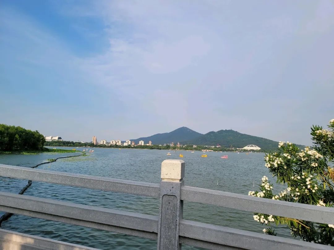 南京人气最高酒吧,南京人气最旺的巷子