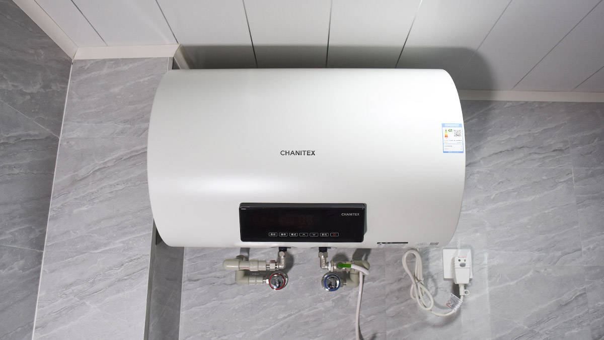 壁挂炉热水器忽冷忽热什么原因,热水器忽冷忽热一招解决