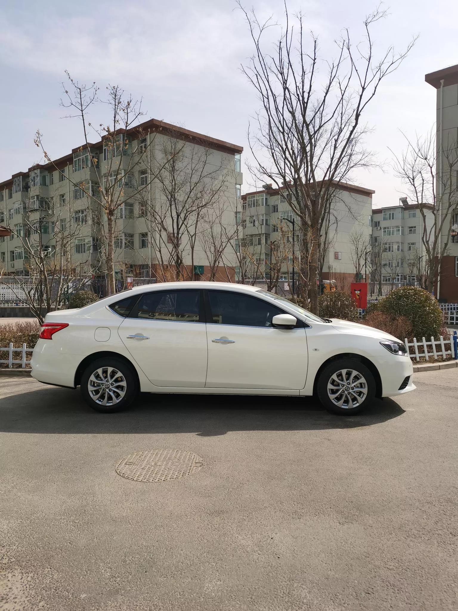 2022款轩逸真实用车感受,日产经典轩逸2022款图片