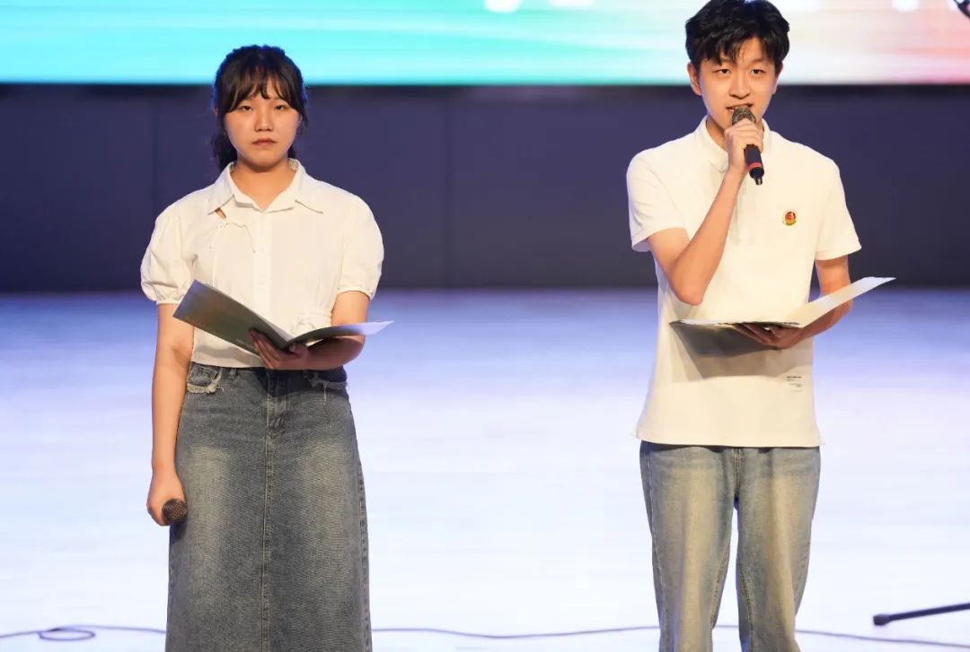 重庆市江北中学毕业典礼|情系江中青云万里