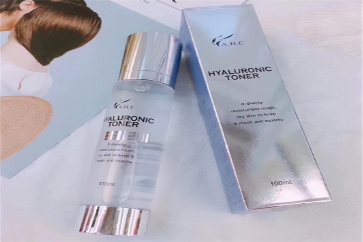 美白祛黄提亮肤色补水爽肤水,推荐几款能美白提亮肤色的爽肤水