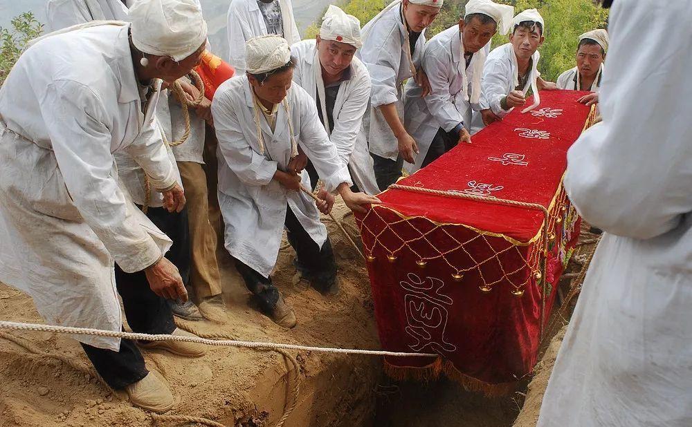 去世葬礼风俗,去世各种仪式的意义