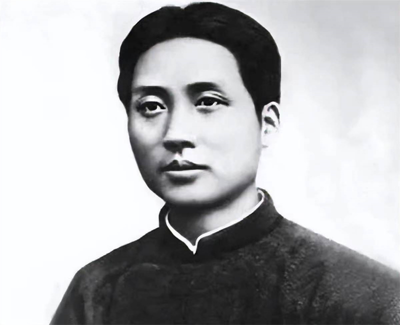 1952年岳飞后人落魄成孔乙己，写信求助中央，毛主席如何批示的？