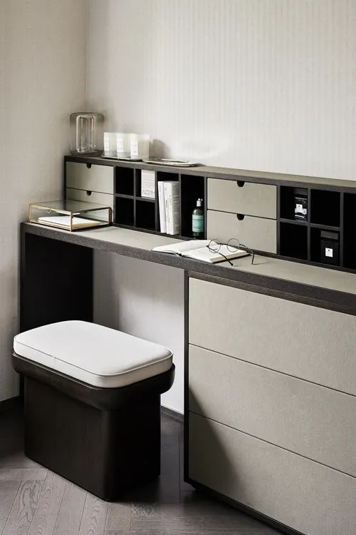 168装修现代简约风格大概多少钱,现代艺术宅设计效果图