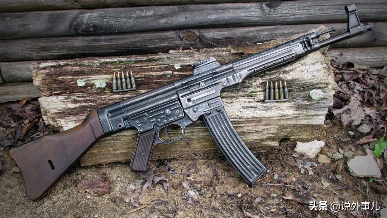 浜屾垬寰峰啗stg44鍐查攱鏋敓浜т簡澶氬皯,浜屾垬stg44姝ユ灙