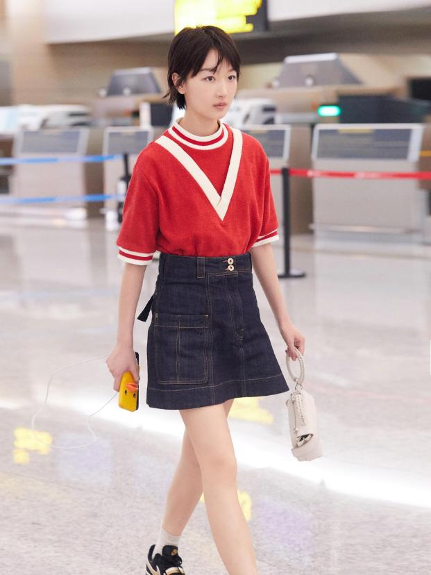 周冬雨直筒牛仔裤,周冬雨直筒裤子