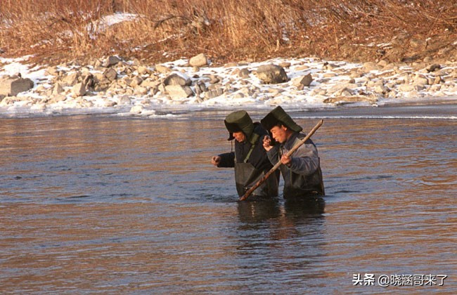 朝鲜“脱北者”是如何穿越朝韩边境的？