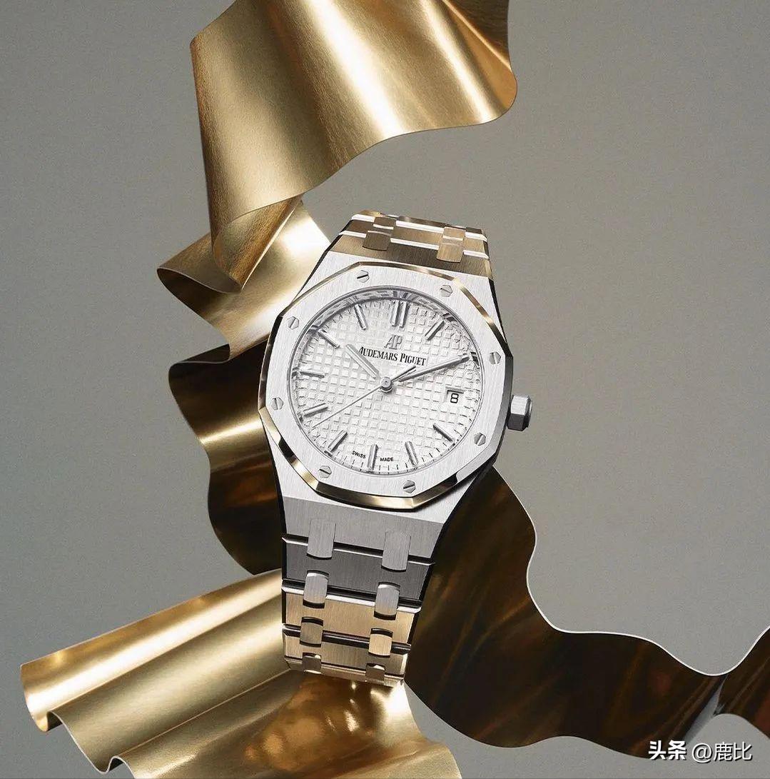 女生买表看这里！全球最时髦的女生，最爱戴这几块表！