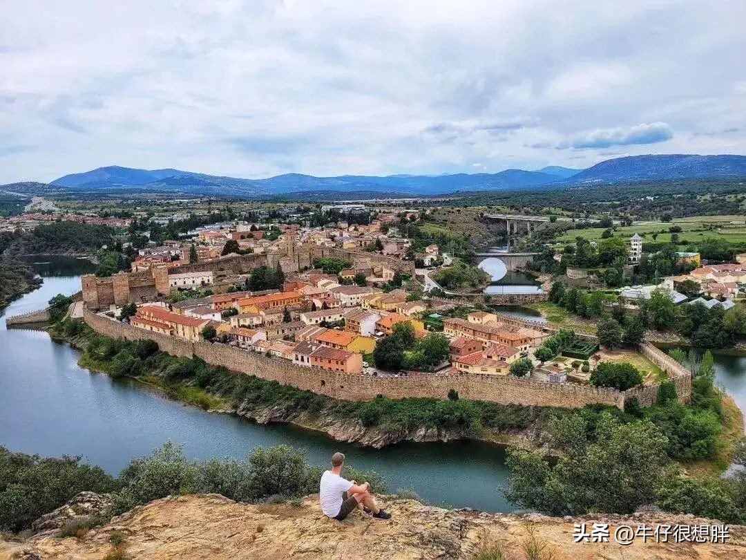 马德里周边小镇一日游,马德里郊区旅游景点