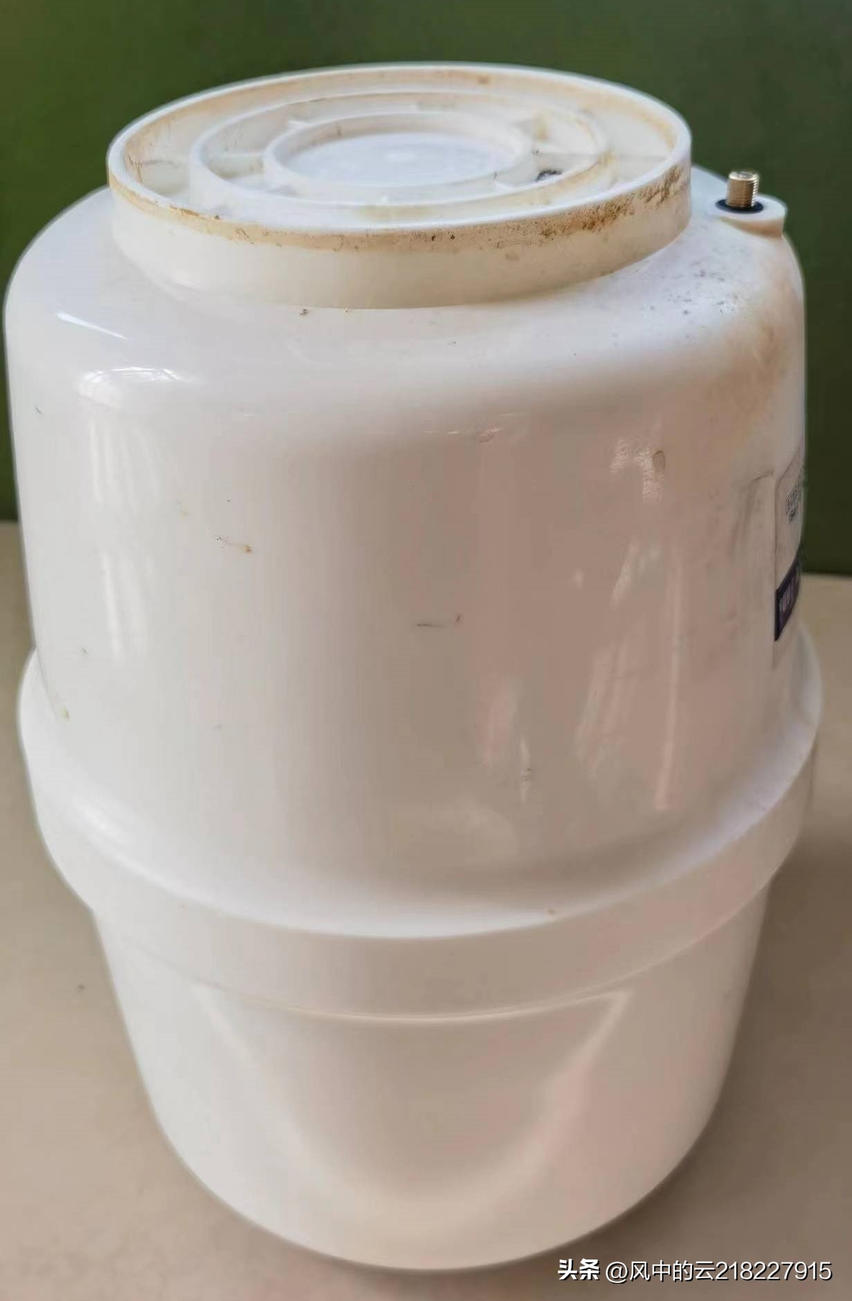 净水机储水罐的水能放出来吗,怎样把净水器储水罐里的水放掉