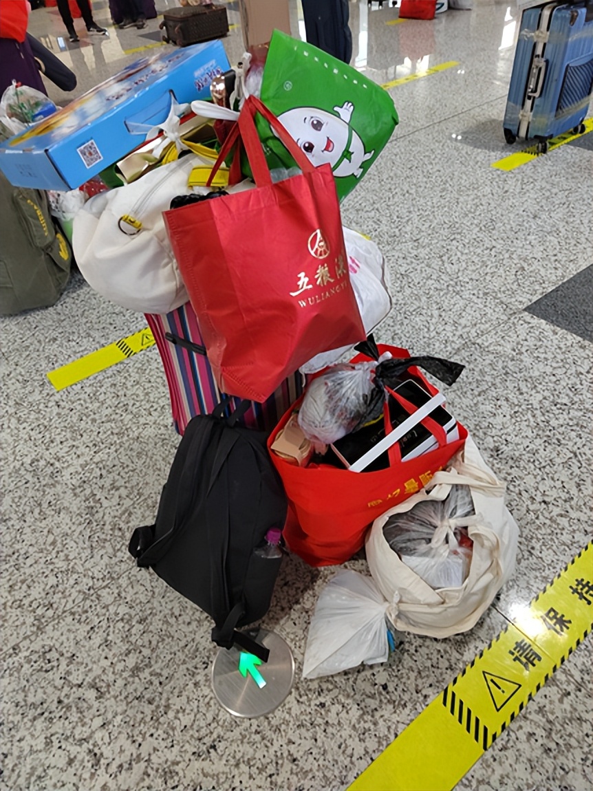 疫情期间坐火车回南宁,疫情期间坐火车回乌鲁木齐