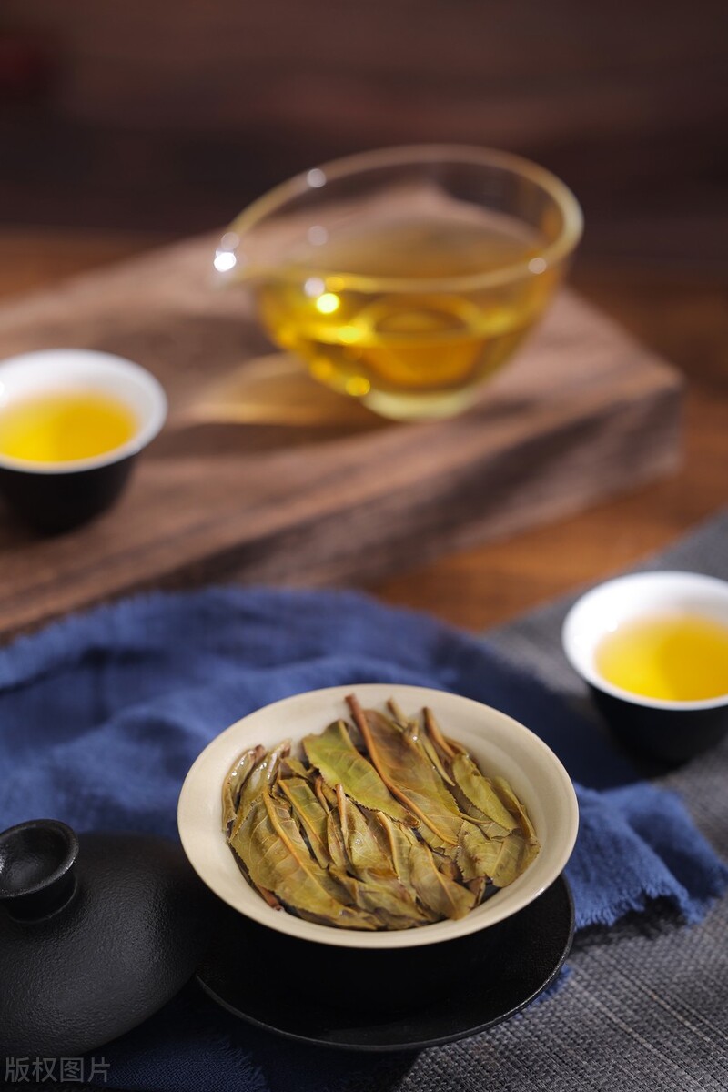 绿茶是指茶叶颜色是绿色的吗,为什么绿茶和绿茶的颜色不一样