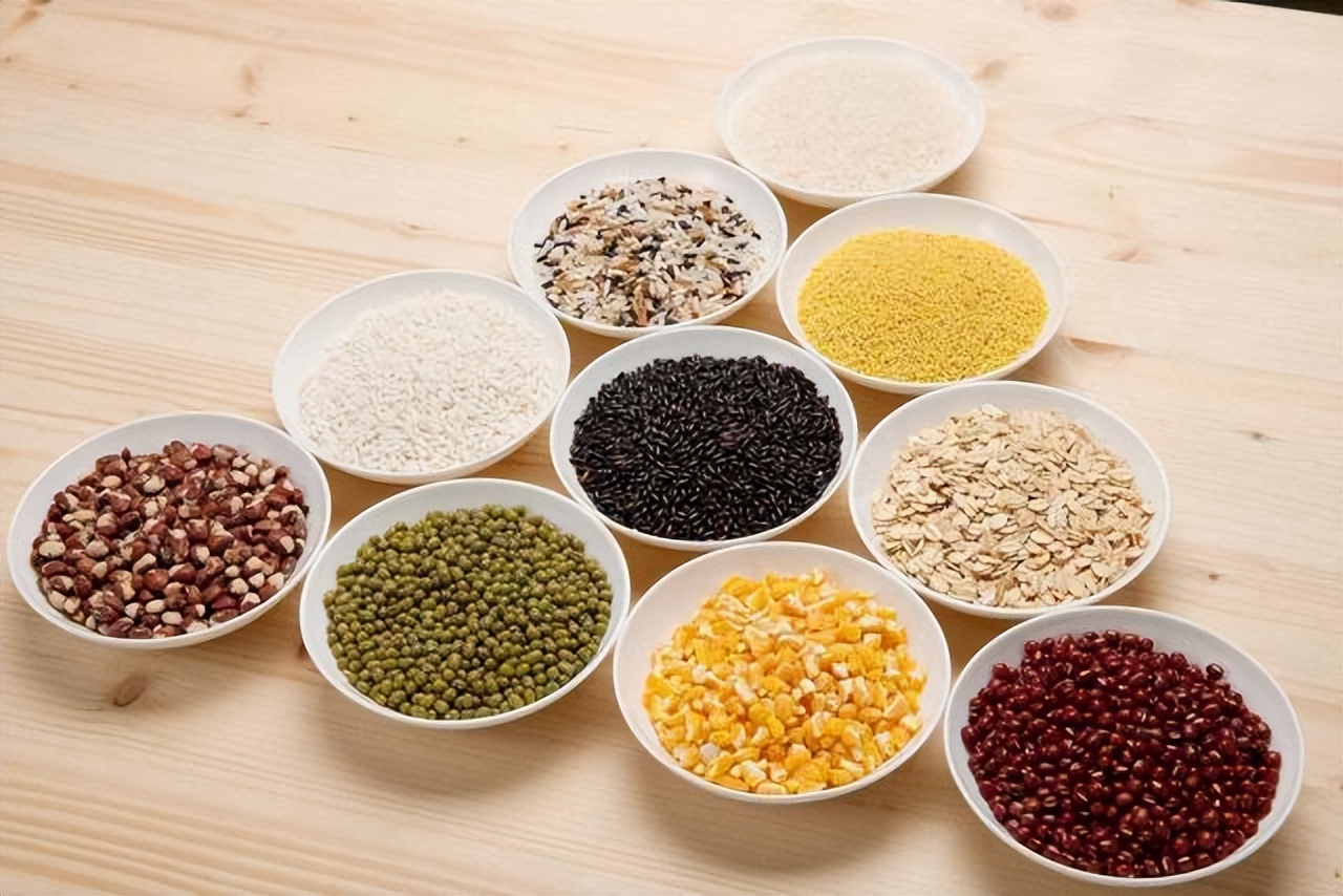 米醋白醋香醋陈醋的区别及用法,米醋白醋陈醋香醋有什么区别