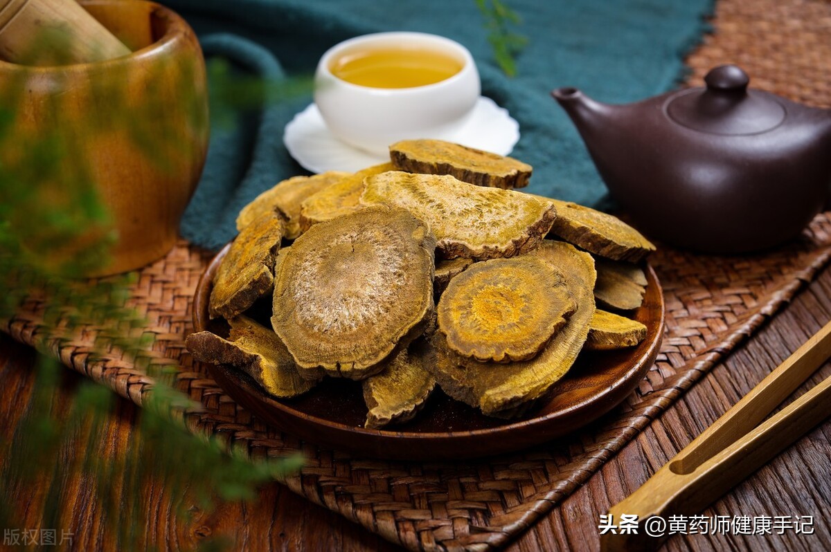 老年人适合服大黄吗,大黄适用于老人便秘