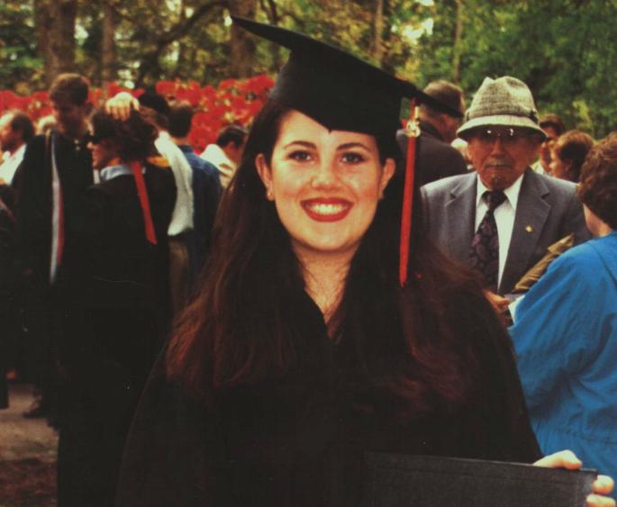 莱温斯基克林顿纪录片,克林顿拥抱莱温斯基视频