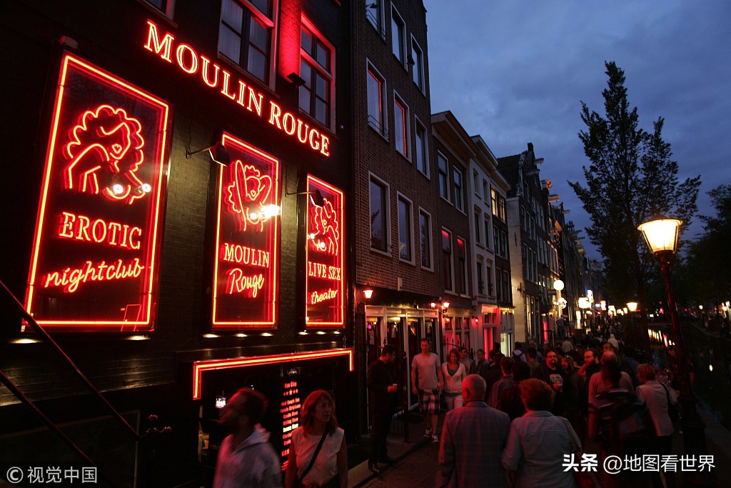 荷兰光刻机是在荷兰吗,荷兰那么小的国家为什么有光刻机