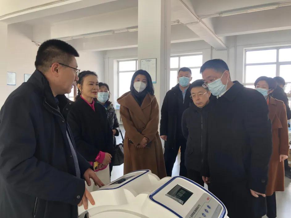 哈尔滨市委常委、副市长栾志成莅临奥博医疗调研企业发展情况