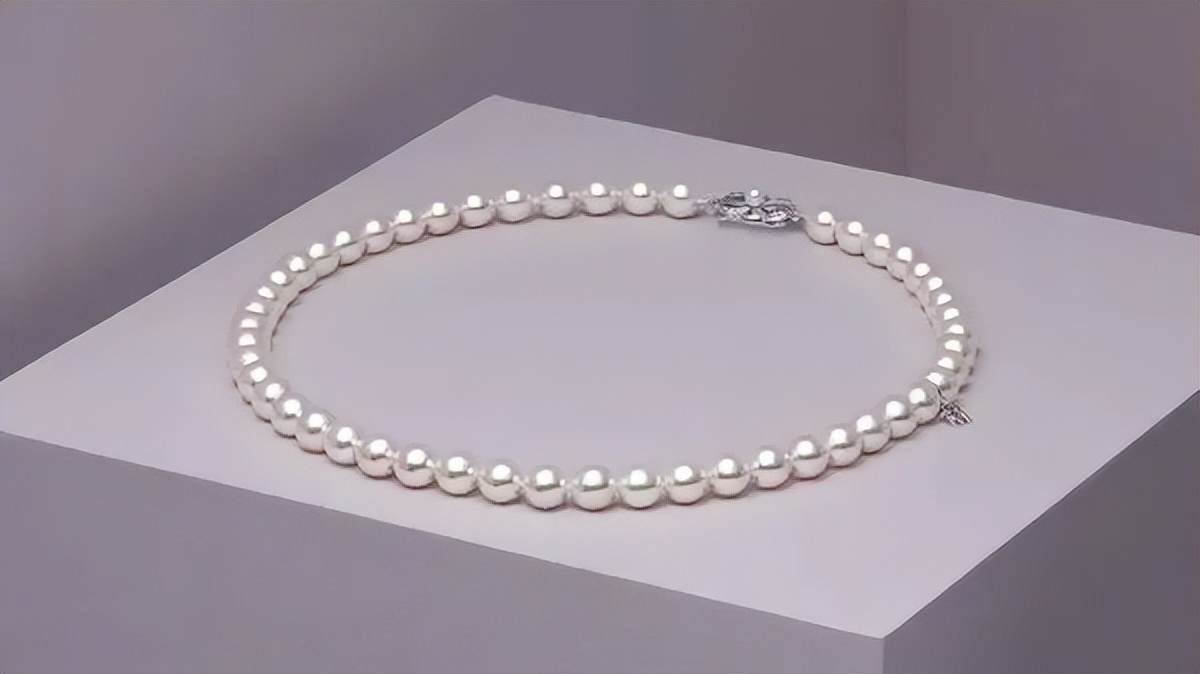 出门怎样带东西方便不拿行李箱,过年出门带什么样的首饰