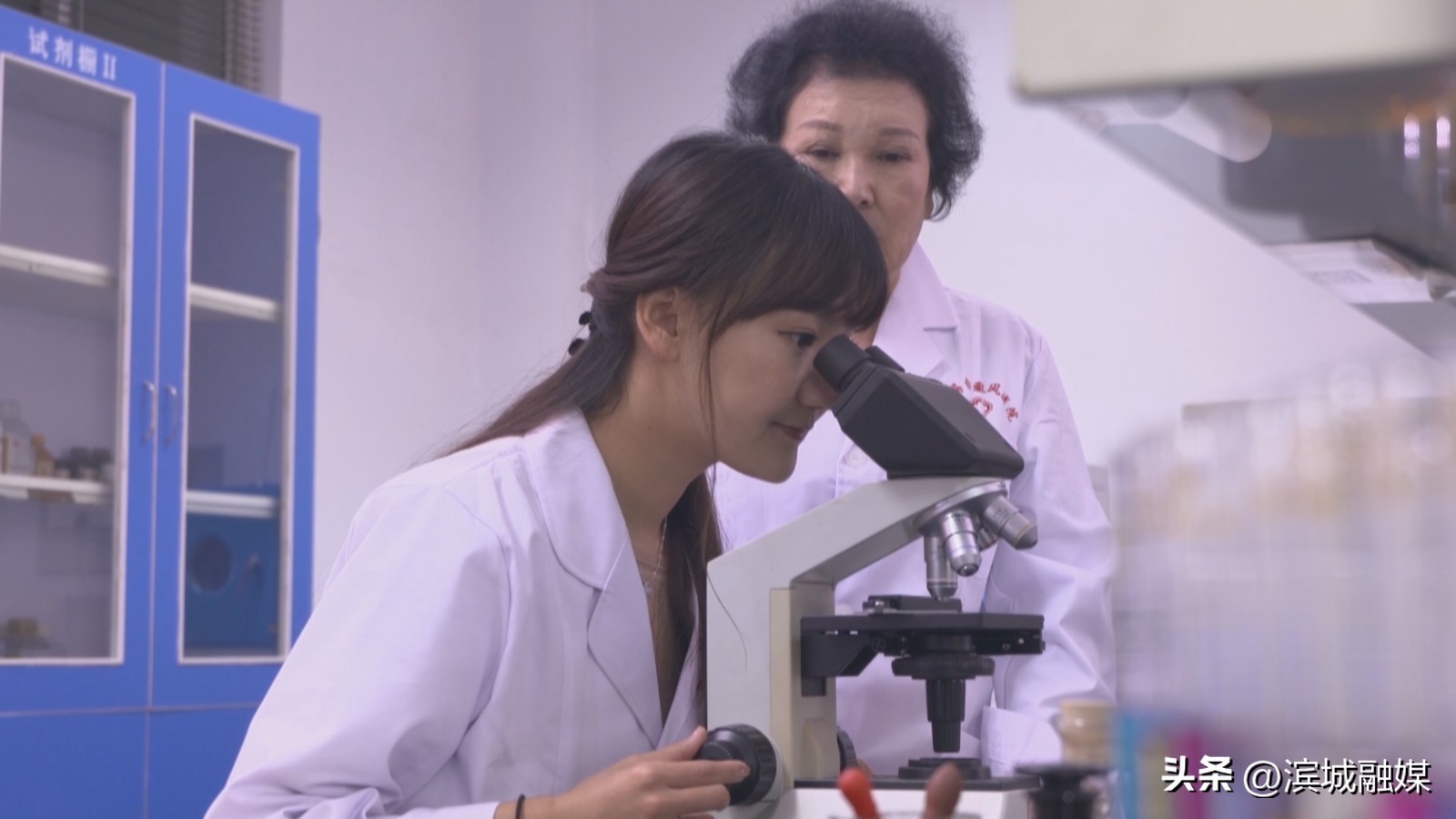 人大代表履职风采,人大代表履职风采展示上墙