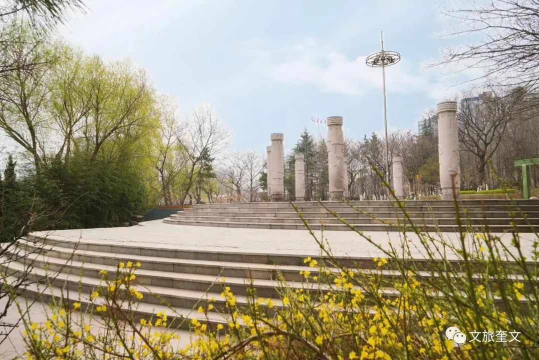 周末徒步免费景点攻略,此生必打卡的山跟徒步路线