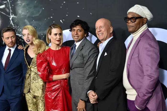 布鲁斯威利斯怎么患上失语症的,布鲁斯威利斯失语症恶化