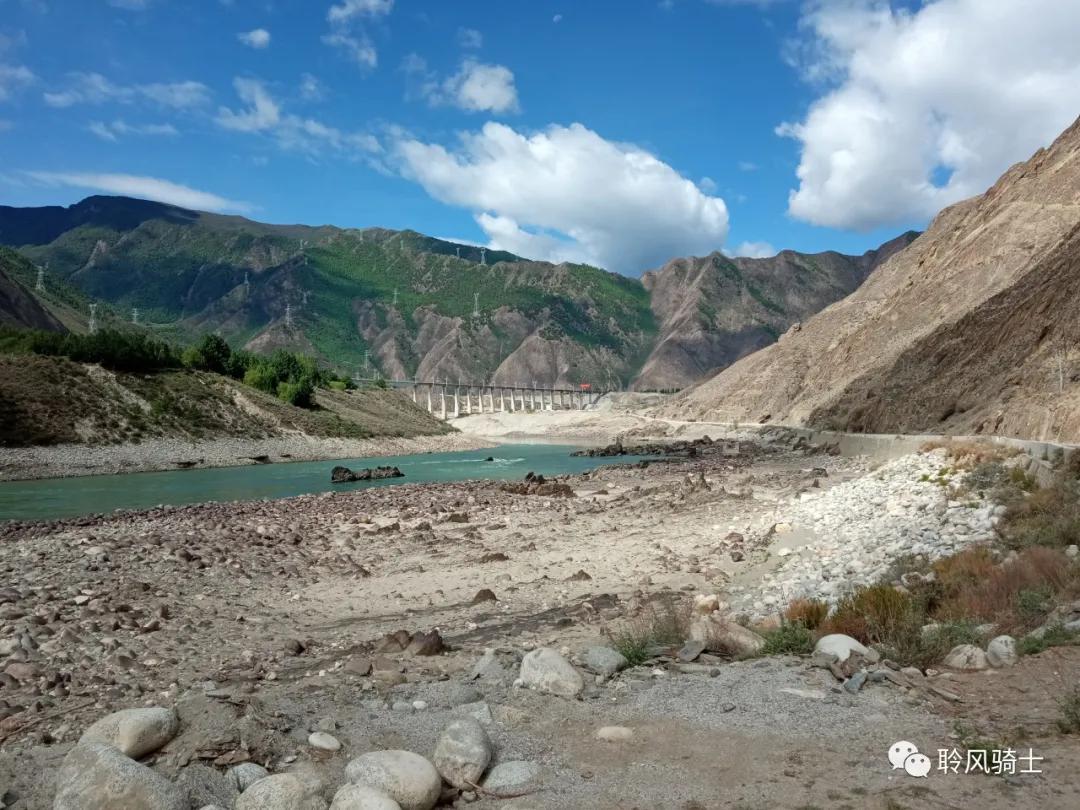 摩旅318川藏线gsx250,gsx250r摩旅318川藏线