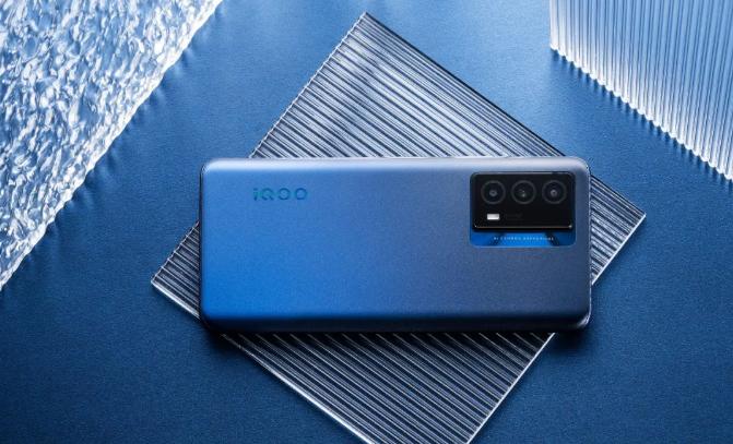 自带充电宝的手机续航,什么手机充电宝续航最好