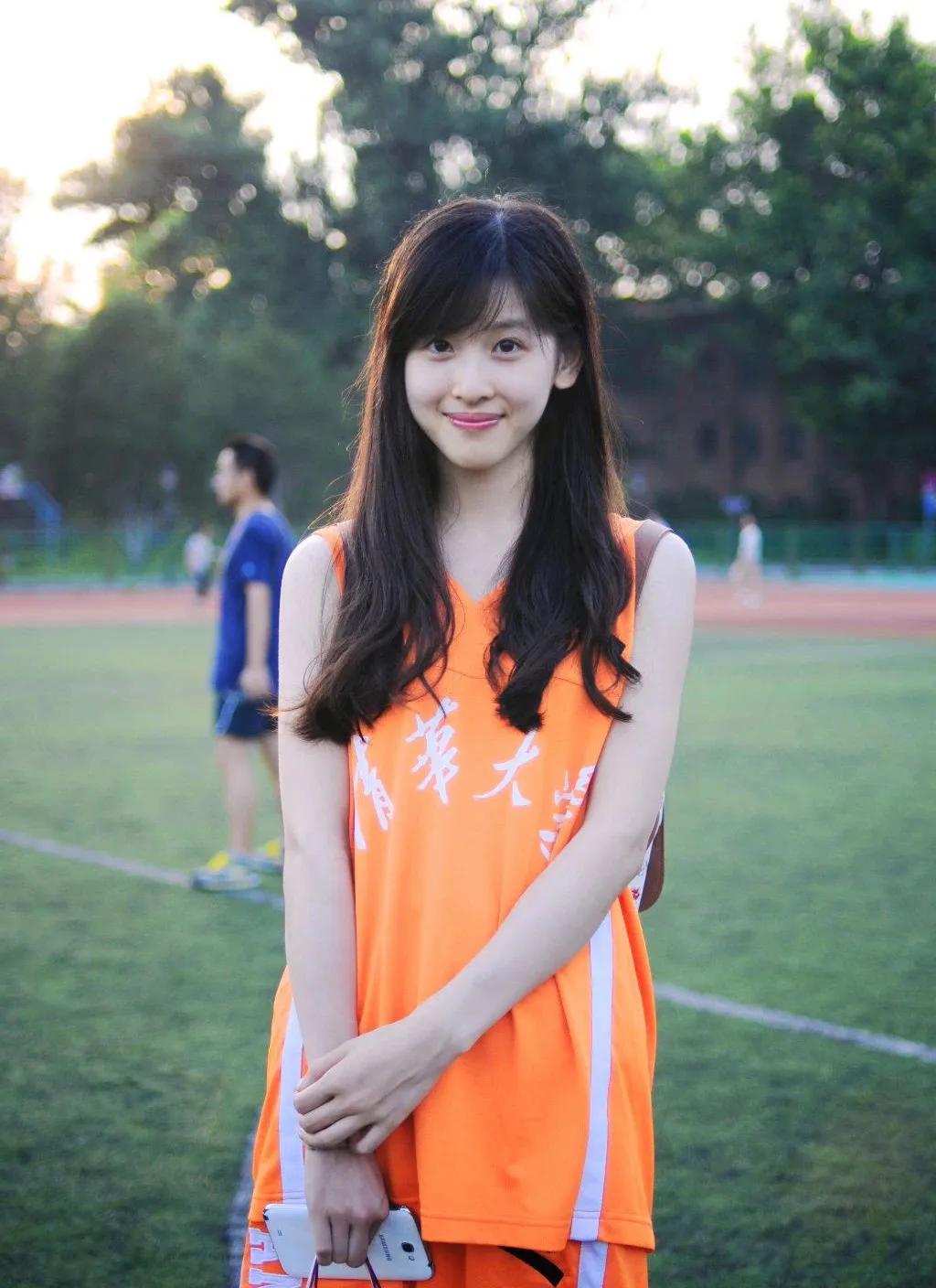 从奶茶小妹到红酒女人的蜕变,奶茶妹妹给我们女人的启发