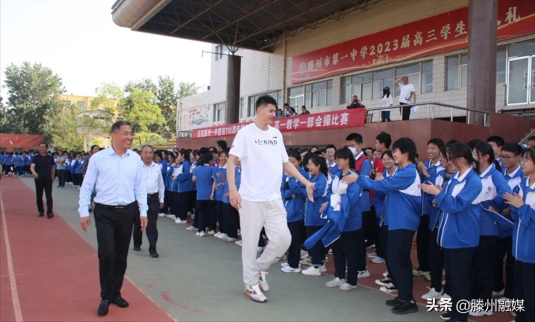 俞长栋重回母校,俞长栋枣庄