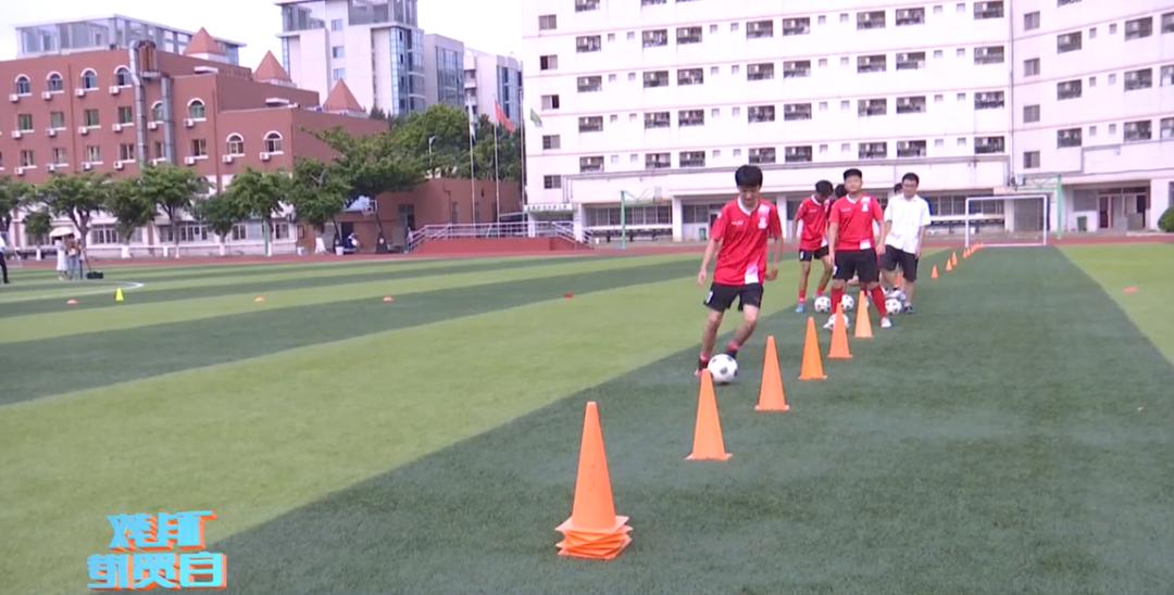 海南枫叶国际学校足球,海口枫叶国际学校阳光足球