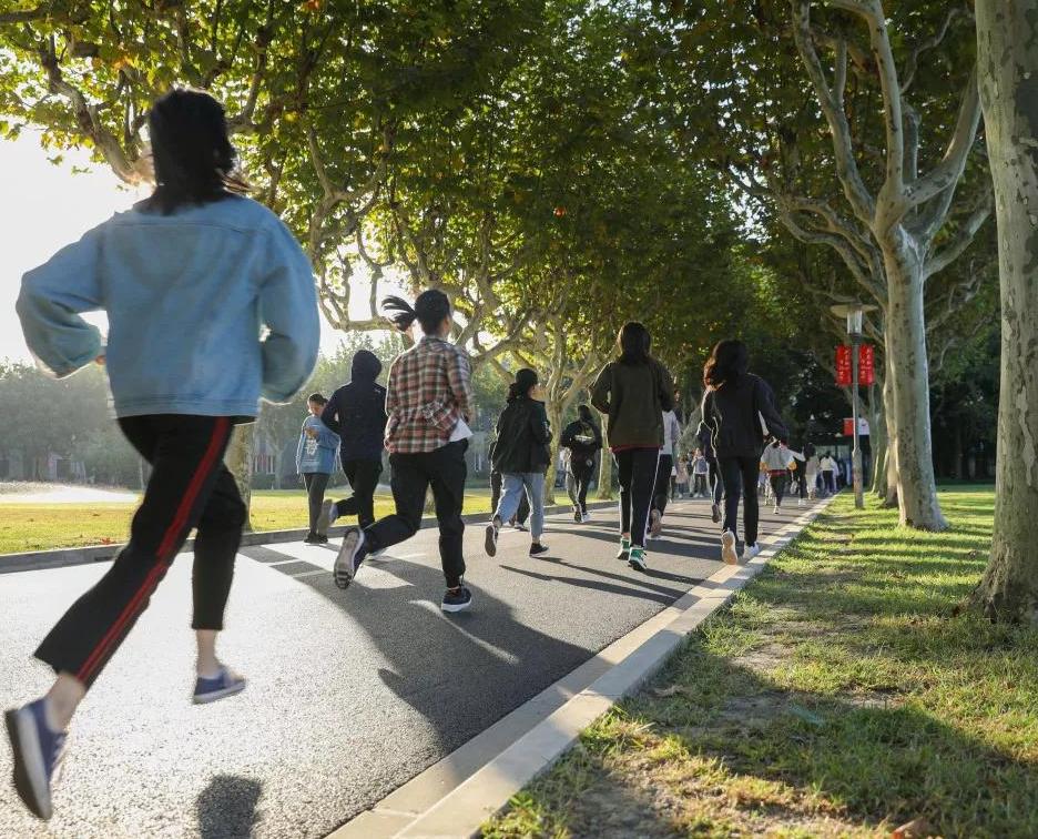 女性*处私**发黑，是因为“经历”太多了？原因可能有2个，别想歪了