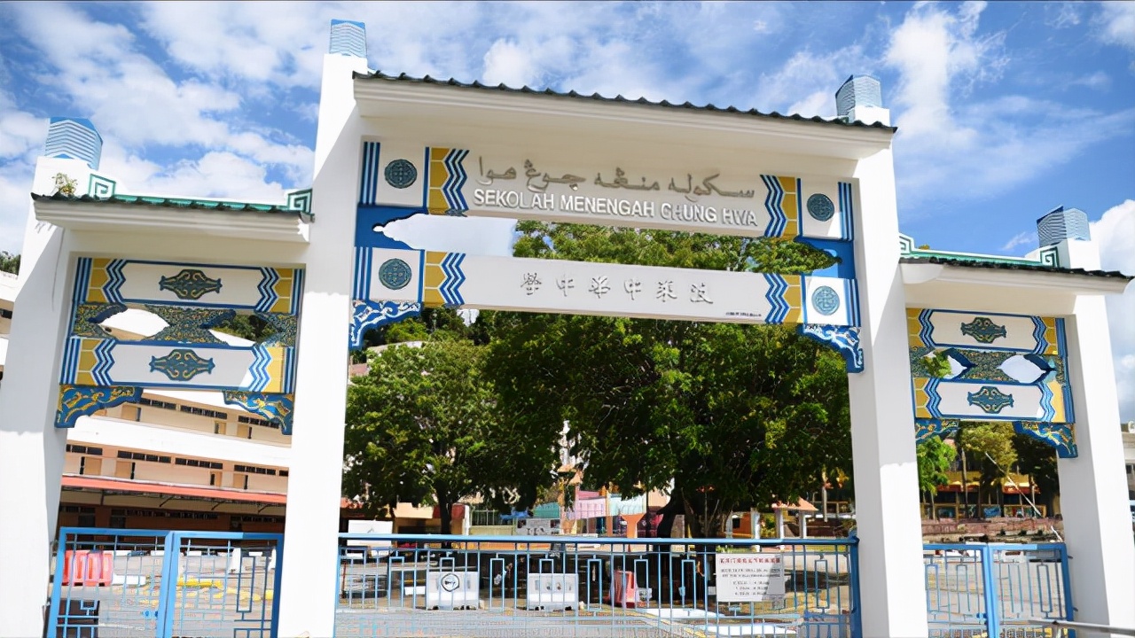 “国王富得流油，居民躺着分钱”，文莱究竟是一个怎样的国家？