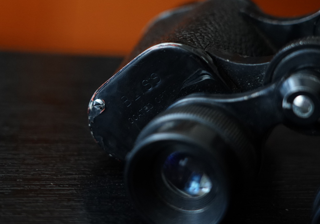 战争时期的老式军用望远镜,战争年代的18倍望远镜