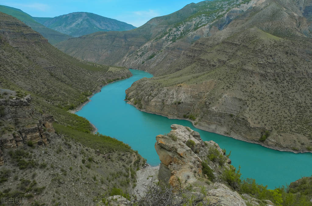 飞花令关于江河湖海的诗句,飞花令江的诗句100首
