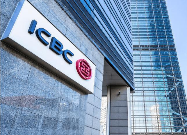 无所不能的黑卡,国内三家银行的黑卡有什么区别