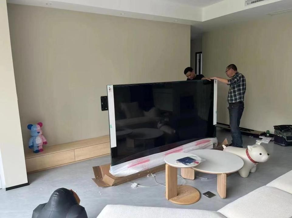 没听劝，花万元买了国产电视，被吐槽“智商税”，体验后太香了