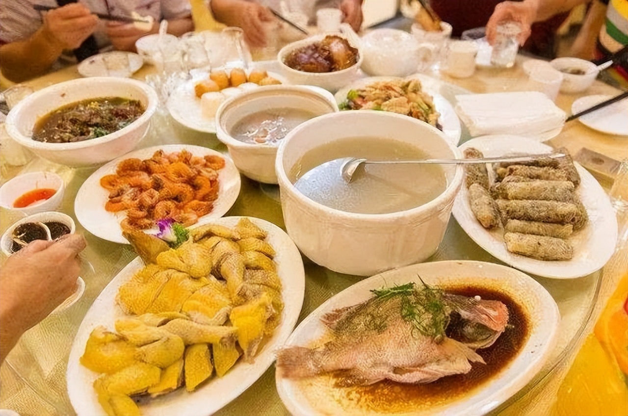 不提钱表示富有,不提钱算敲诈勒索吗