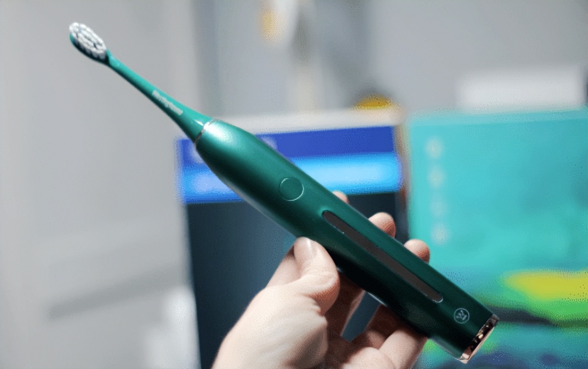 哪个品牌电动牙刷声音小续航好,儿童电动牙刷哪个品牌性价比高